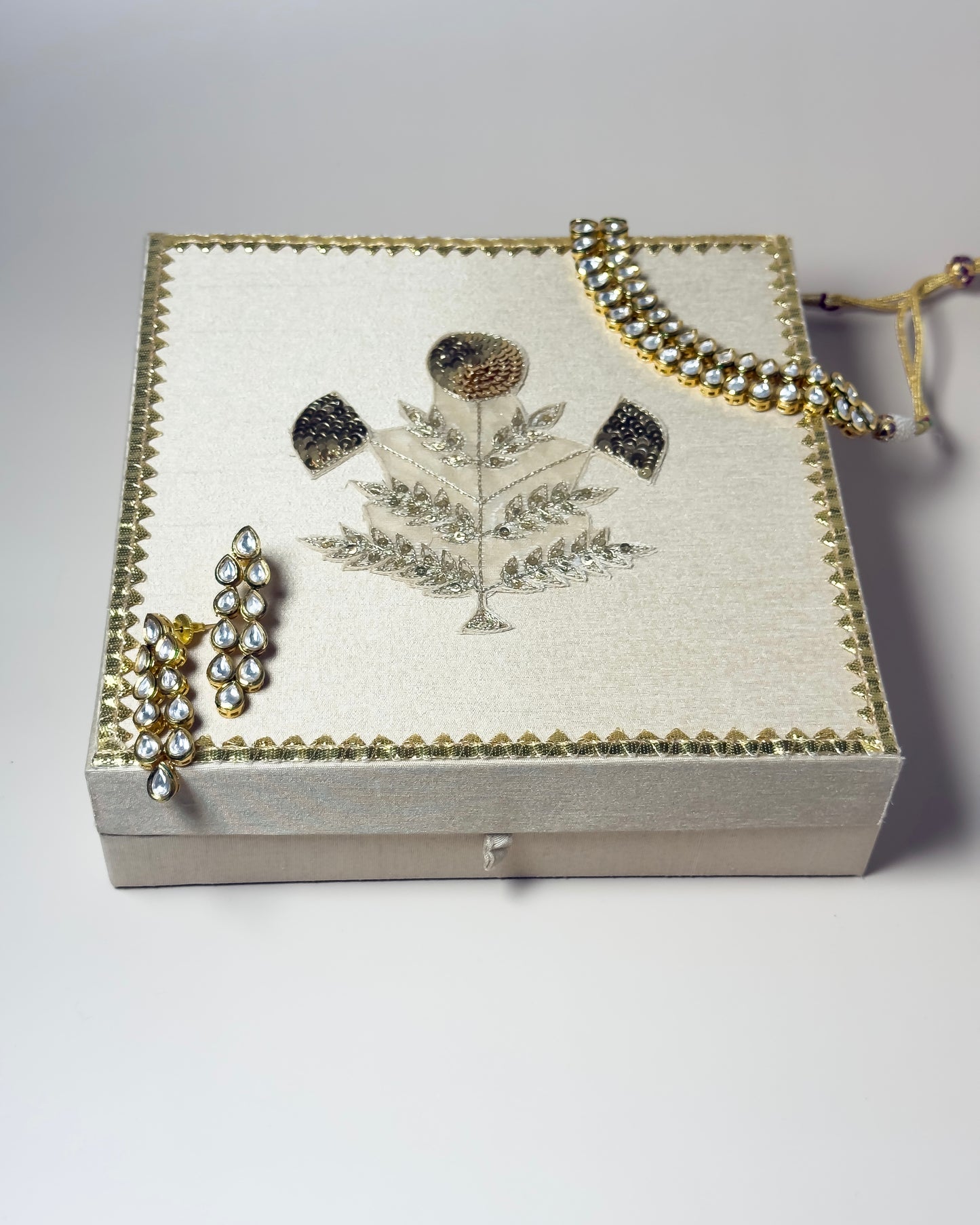 Gulzar Jewelry Box